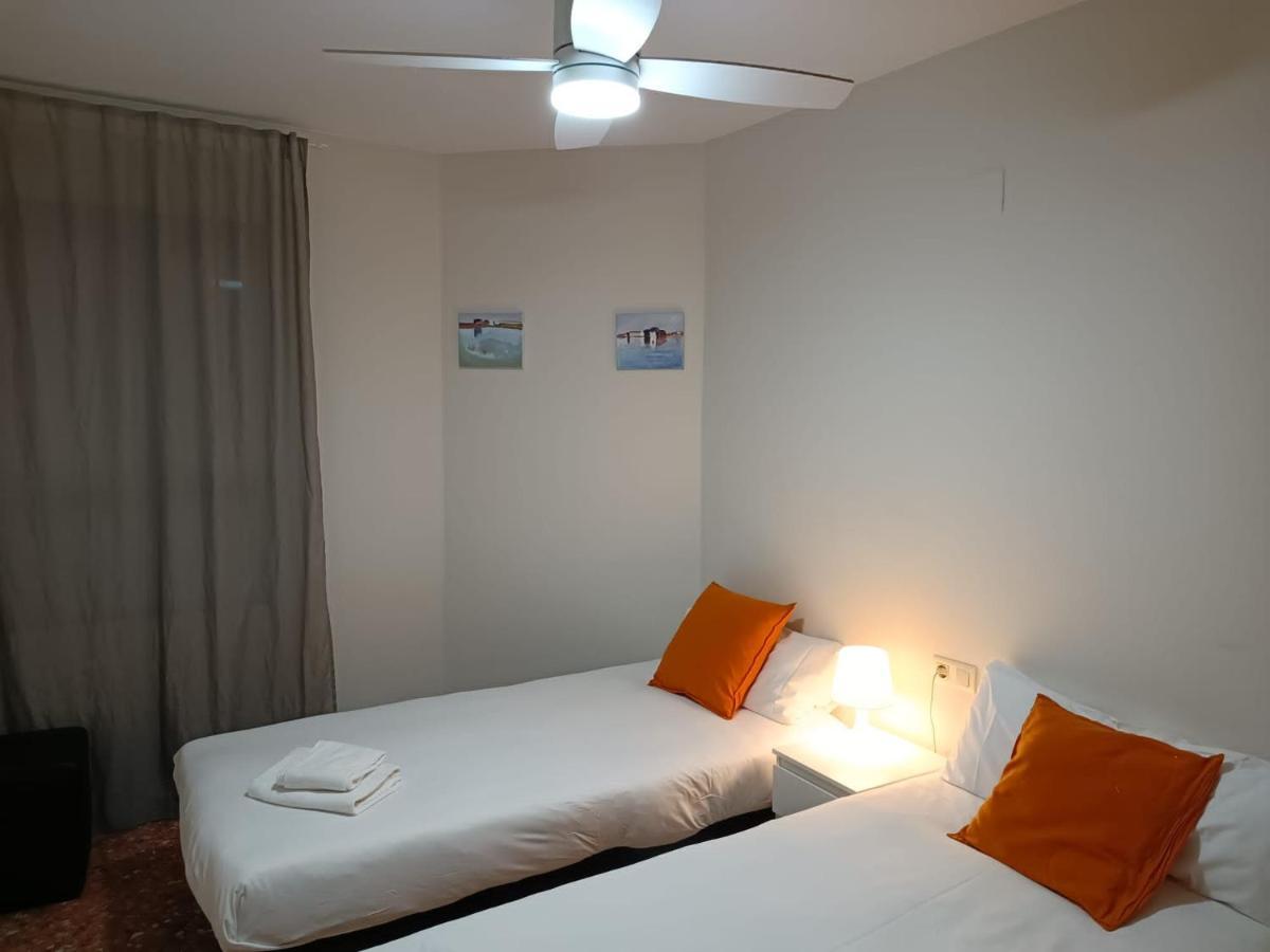 Apartamento Con Piscina Cerca De La Nueva Fe. 瓦伦西亚 外观 照片